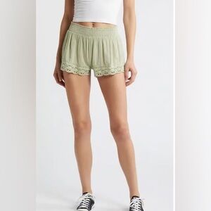 NWT BDG‎ Smocked Waist Lace Hem Cotton Shorts